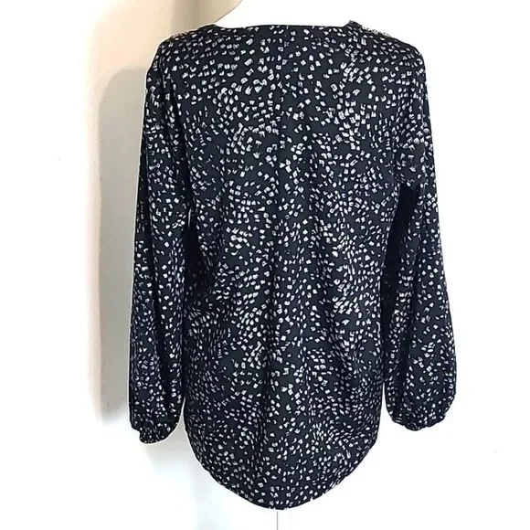 Chico's Black Blouse, White Dots, Gray Embroidered Neckline, Gold Beads,Sz 0,Sml - Picture 11 of 14